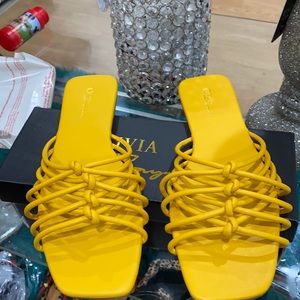 Brand new yellow slide sandals size 10